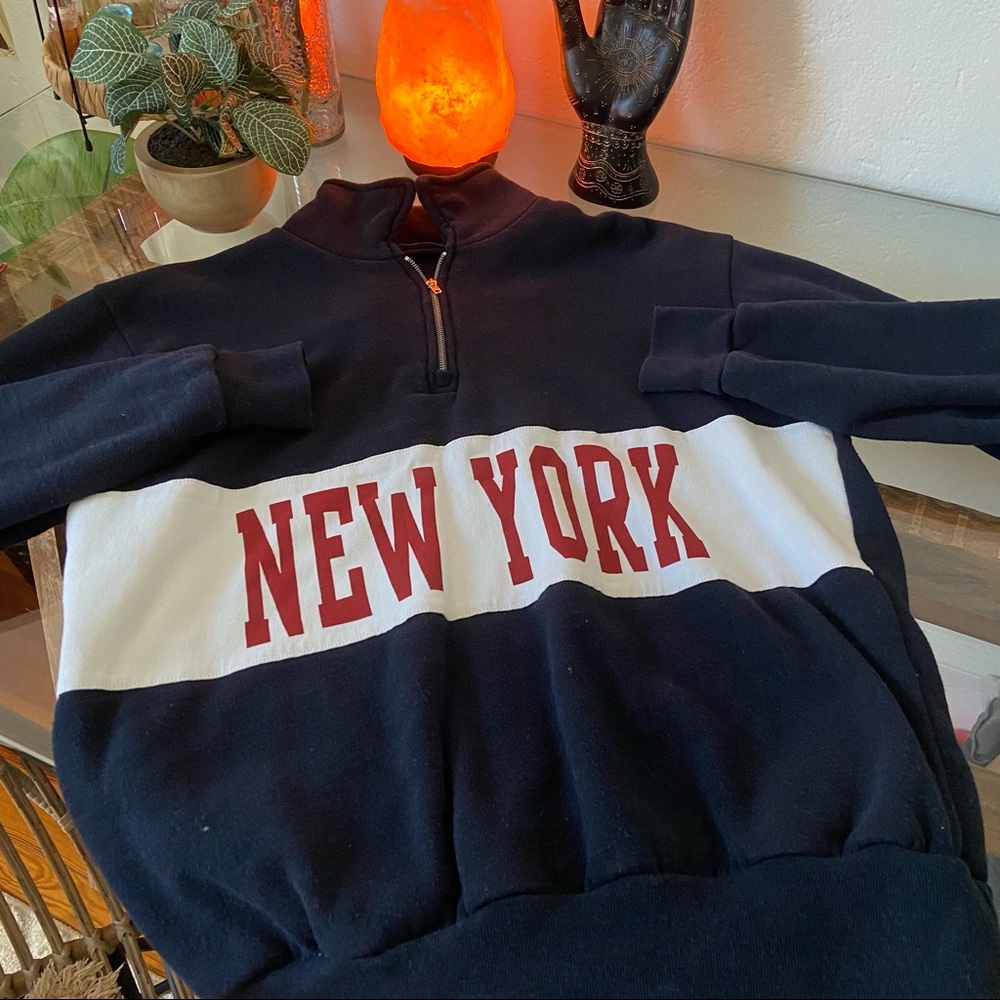 Brandy Melville New York Quarter Zip